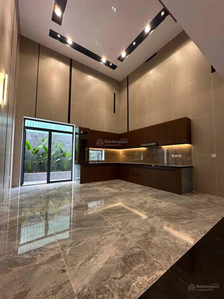 Hà shr bà điểm vị trí vip 1/ đường nguyễn thị sóc  100m ra chợ đầu mối  gần ngã tư an sương