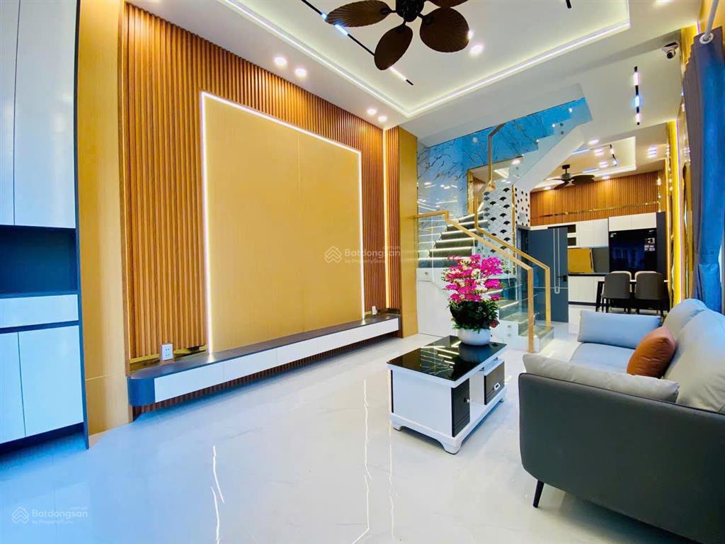 Full nội thất  phạm văn chiêu p14 gò vấp giá 5 tỷ 580 hiếm có khó tìm
