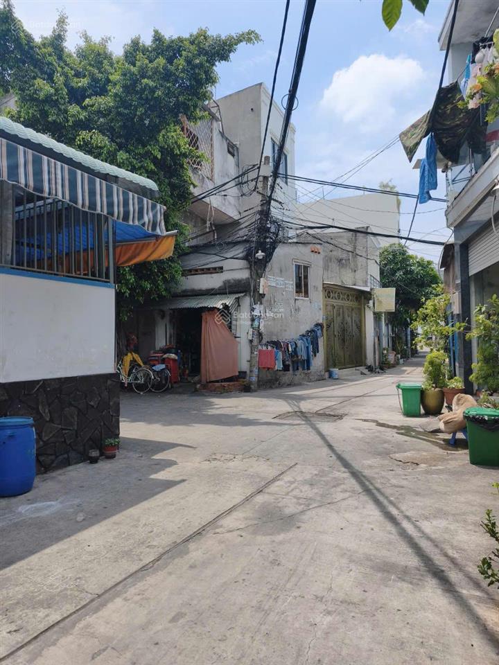 Nhà tân chánh hiệp q12 giá 3,89ty nhà xây kiên cố xe hơi tránh nhau
