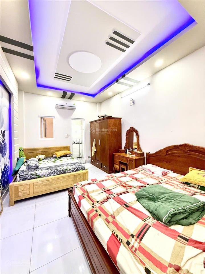 Biệt thự mi ni mặt tiền chợ ht13, quận 12 hồ chí minh , bán nhà mặt tiền đường ht13 giá 8ty tl