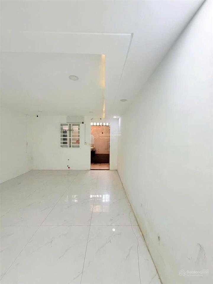 Bán nhà 4 tầng ô tô đậu cửa khu dân cư an sương  khu vip quận 13 giá chỉ còn 7 tỷ