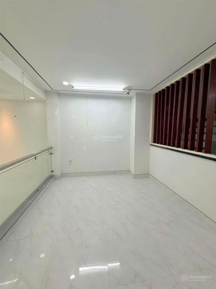 Bán nhà 4 tầng ô tô đậu cửa khu dân cư an sương  khu vip quận 13 giá chỉ còn 7 tỷ