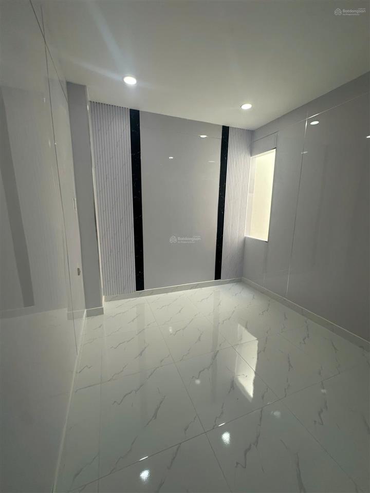 Hẻm xe hơi 5m , ô tô vào nhà , khu cao tầng giá chỉ 4,47 tỷ ,nhà mới xây kiên cố