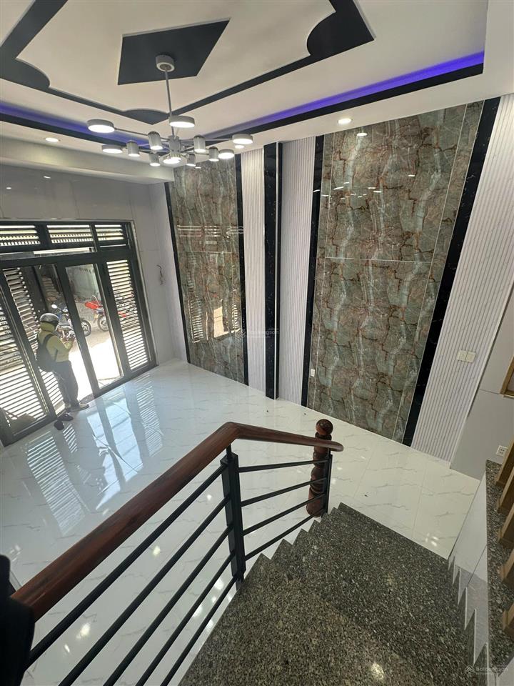 Hẻm xe hơi 5m , ô tô vào nhà , khu cao tầng giá chỉ 4,47 tỷ ,nhà mới xây kiên cố