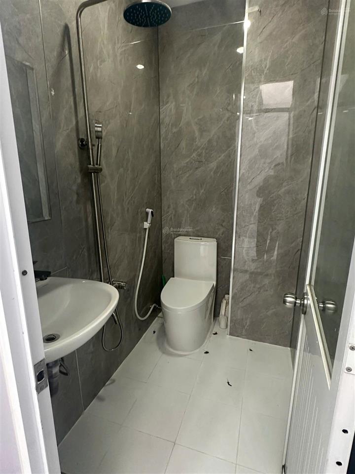 Hẻm xe hơi 5m , ô tô vào nhà , khu cao tầng giá chỉ 4,47 tỷ ,nhà mới xây kiên cố