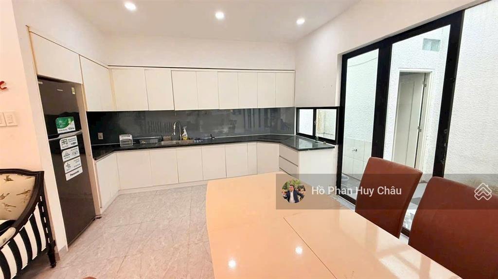 1 căn duy nhất  kdc ven sông ngay phú mỹ hưng  chỉ 12 tỷ 3