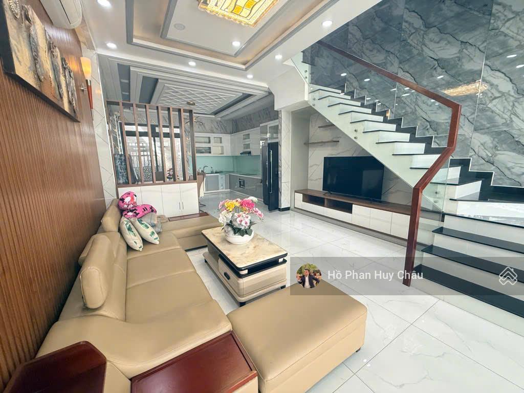 Bán nhà hẻm xe hơi huỳnh tấn phát 5x20  xe hơi ngủ nhà, giá 7,8 tỷ