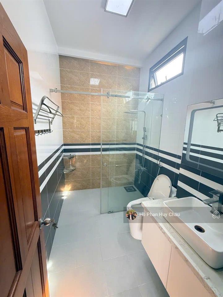 Bán nhà hẻm xe hơi huỳnh tấn phát 5x20  xe hơi ngủ nhà, giá 7,8 tỷ