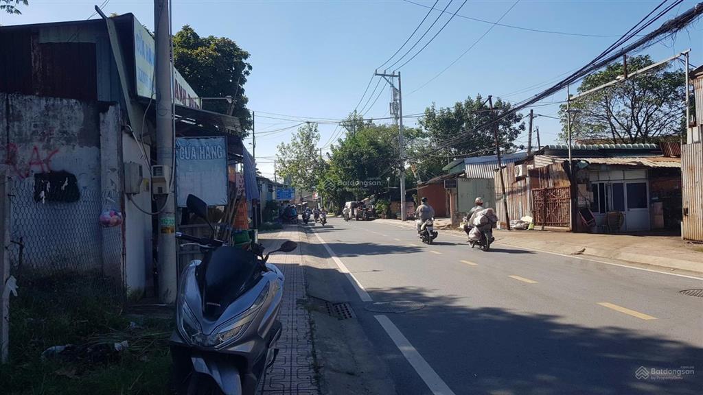 Cho thuê đất làm kho, bãi xe, đường trân thị bốc, hóc môn 1200m2 giá thuê 20 triệu