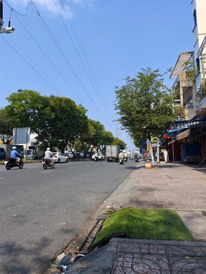 Mặt tiền hồng bàng ngay cây gõ cách y dược 2ph, 72m2 (4x18), lề 5m, chính chủ