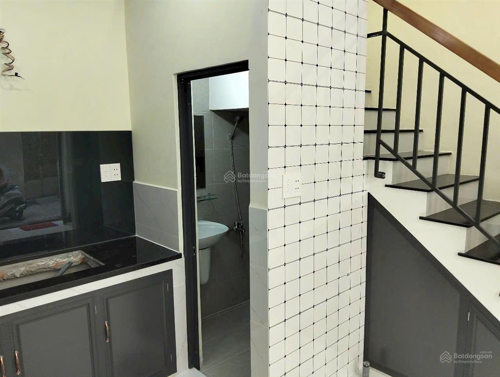 Bán nhà lê lư, tân phú  4x7m  1 lầu  2pn  nhà mới  giá chỉ nhỉnh 3 tỷ