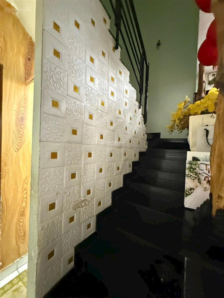 Bán nhà hẻm xe hơi 5m gò dầu  56m²  1 trệt 1 lầu  gần sát bên trường thpt tân bình, tân sơn nhì