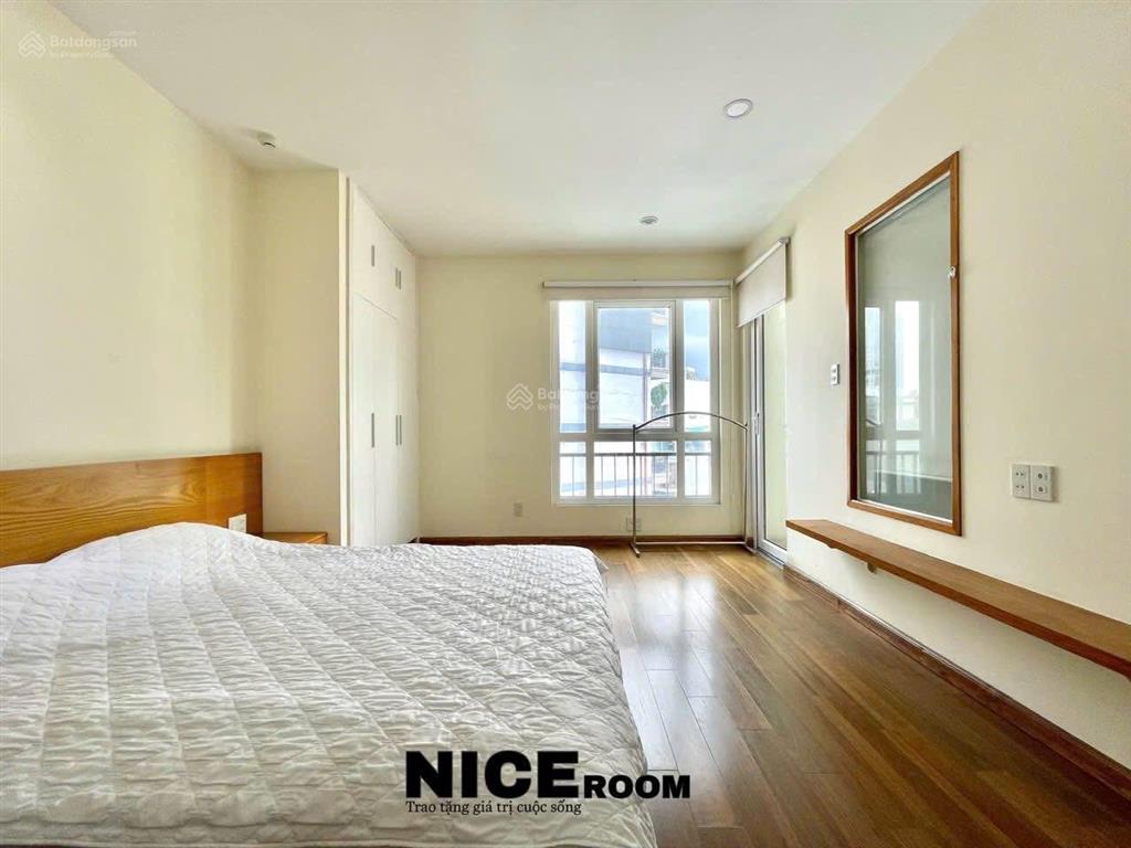 Căn hộ 1pn ngay phạm viết chánh gần landmark 81  tòa nhà có thang máy hầm xe