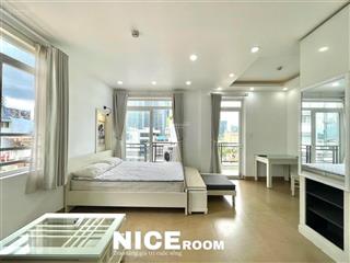 Căn hộ studio ban công ngay phạm viết chánh  toà nhà thang máy hầm xe thuận tiện đi quận 12