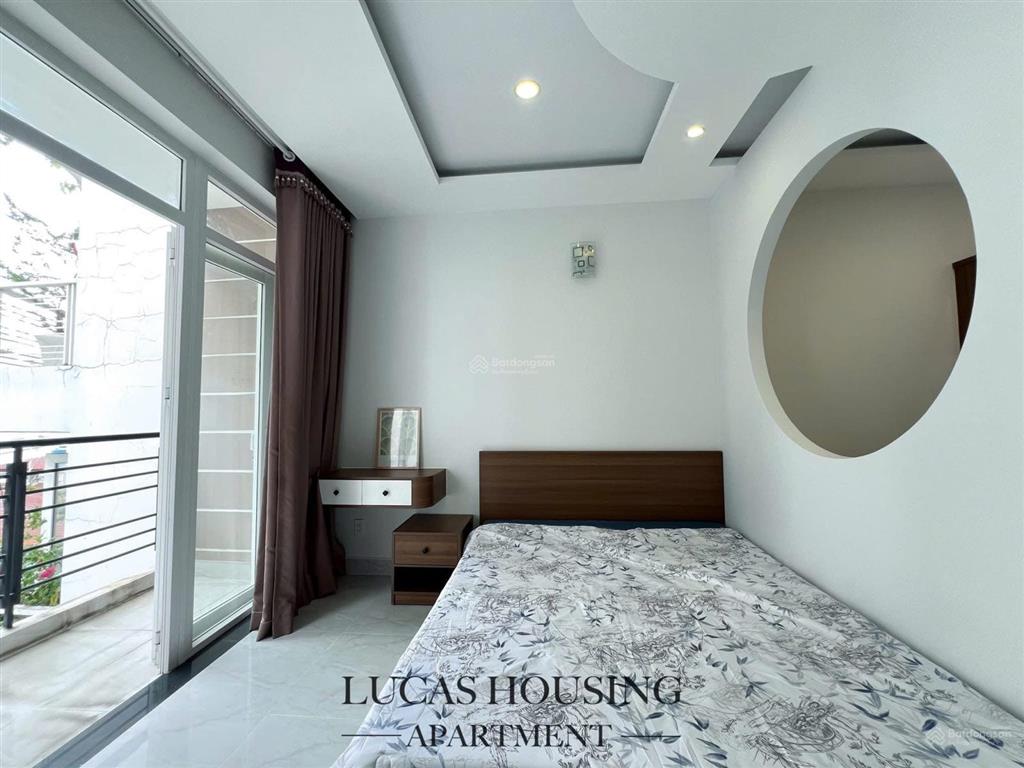 Chung cư mini tách bếp ban công máy giặt riêng ngay khu phan xích long gần cầu kiệu ngã 4 phú nhuận