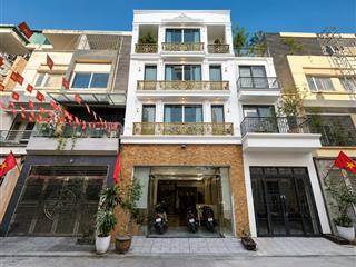 Bán căn liền kề 5 tầng kinh doanh đỉnh giá giảm sốc 2 tỷ bay nhanh trong tuần!