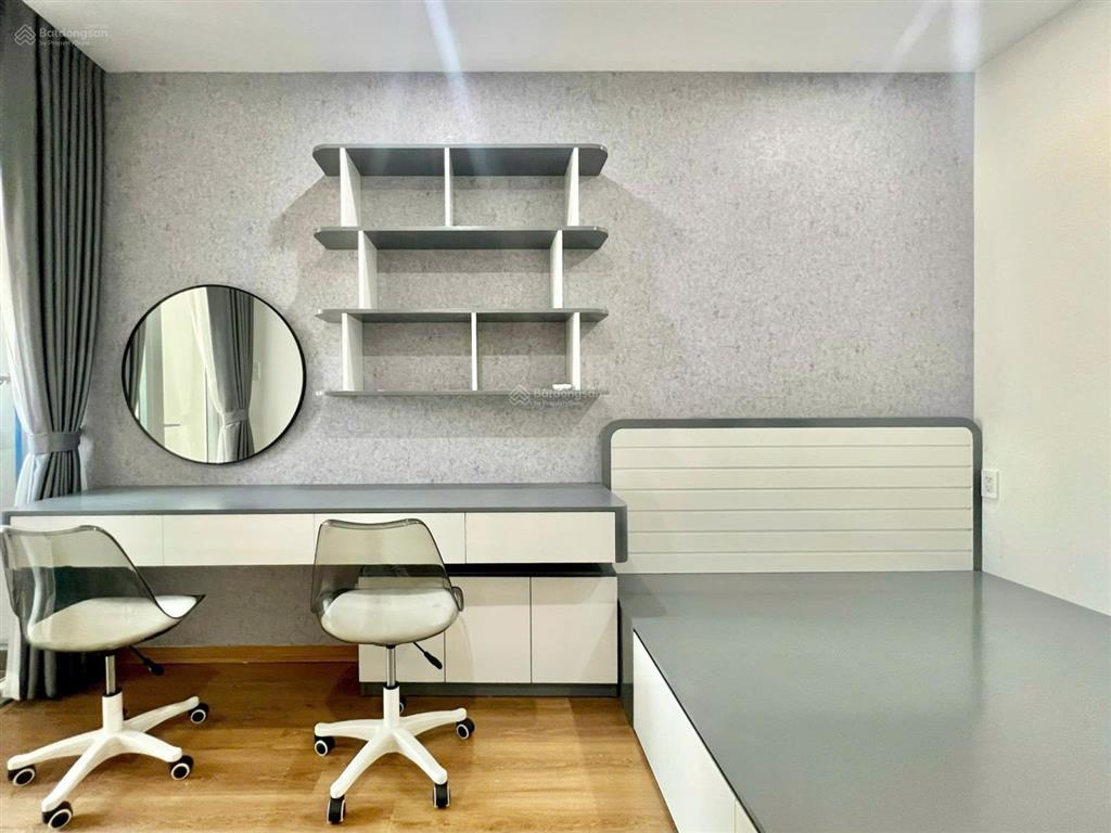 Cần bán nhanh căn 3pn hướng đông đầy đủ nội thất thiết kế đẹp tại cc western capital quận 6