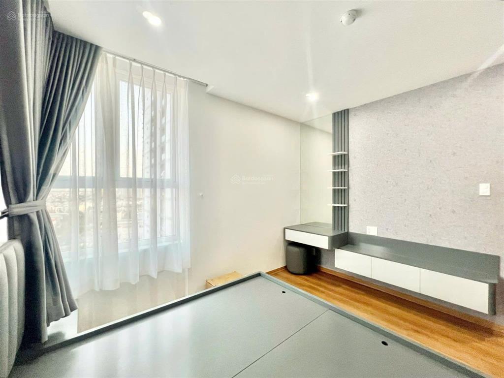 Cần bán nhanh căn 3pn hướng đông đầy đủ nội thất thiết kế đẹp tại cc western capital quận 6