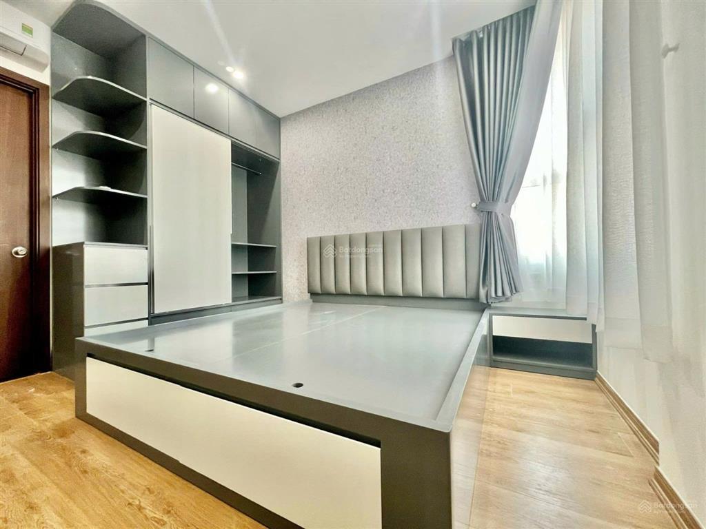 Cần bán nhanh căn 3pn hướng đông đầy đủ nội thất thiết kế đẹp tại cc western capital quận 6