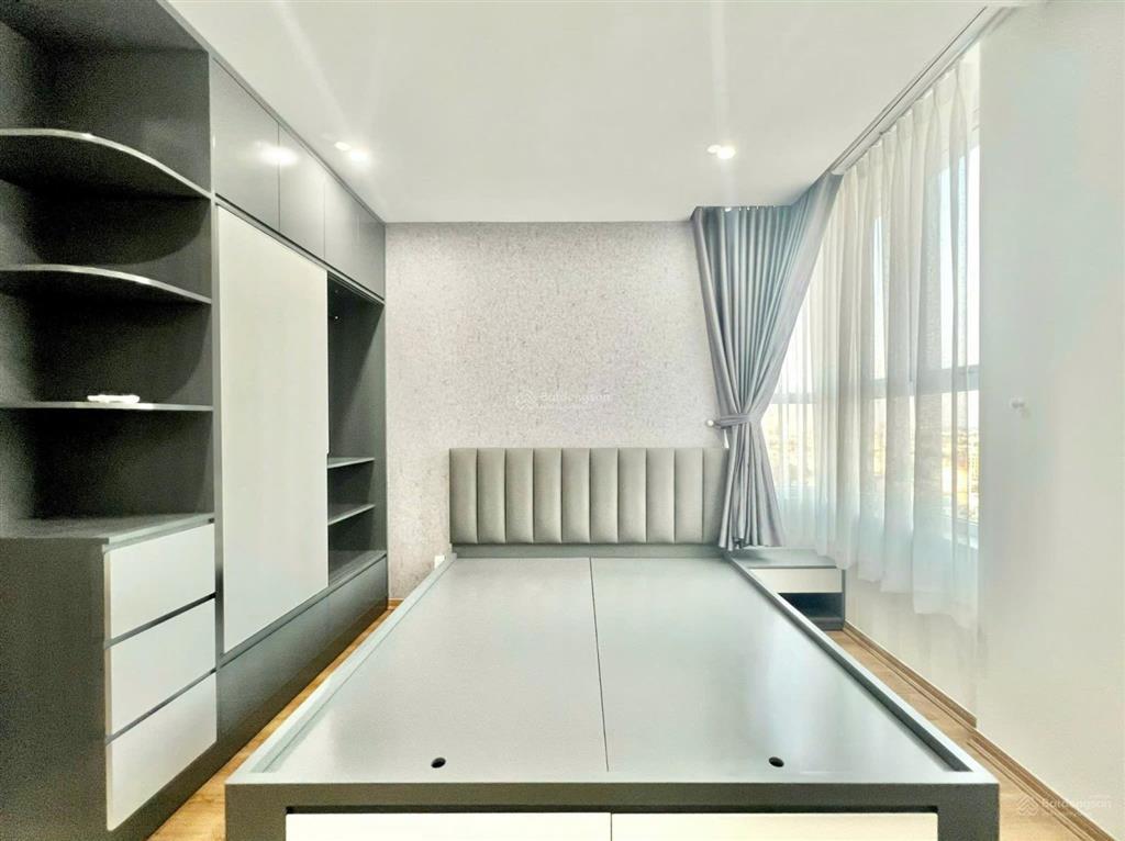 Cần bán nhanh căn 3pn hướng đông đầy đủ nội thất thiết kế đẹp tại cc western capital quận 6