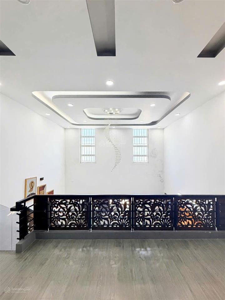 Bán nhà 1 trệt 1 lầu đường bùi thanh khiết  bình chánh  hcm dt 100m² giá 1 tỷ 850