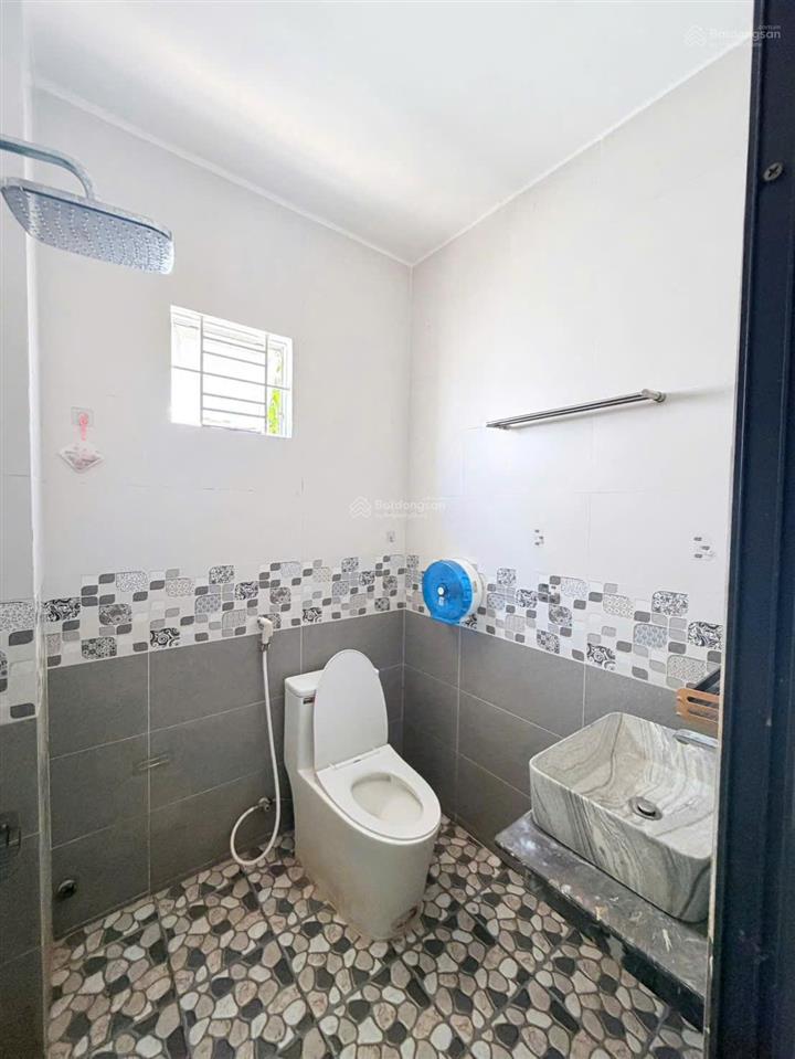 Bán nhà 1 trệt 1 lầu đường bùi thanh khiết  bình chánh  hcm dt 100m² giá 1 tỷ 850