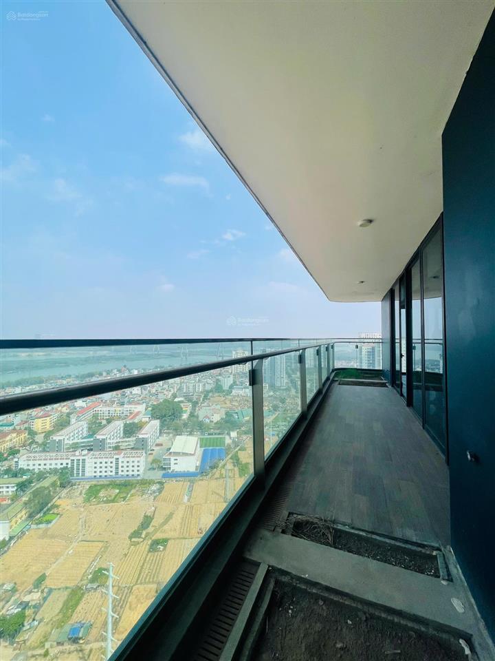 Bán căn 3pn trục (g01  160m2) tầng cao view sông hồng, cầu nhật tân  giá tốt  nhà mới nguyên bản