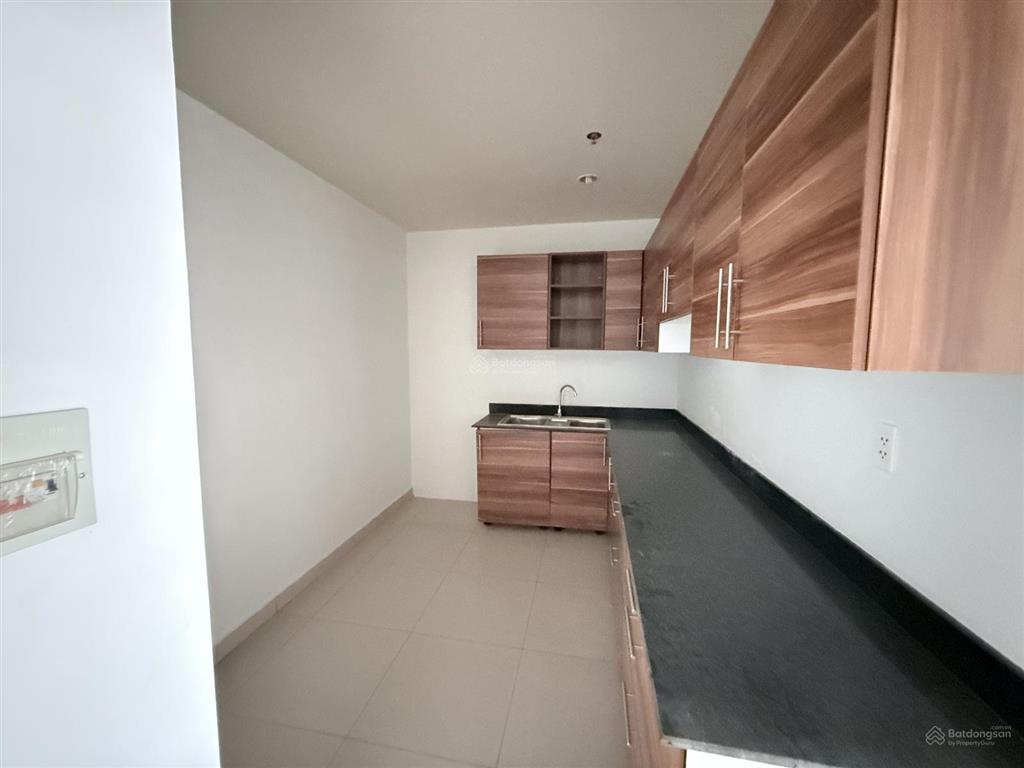 Cần tiền bán căn 2pn nhìn nội khu 55 tiện ích mới tòa tdc plaza. giá nhỉnh 2 tỷ.