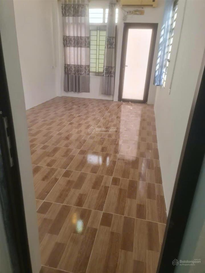 Chính chủ cho thuê nhà nguyên căn 5 tầng 3 phòng ngủ, 3 wc riêng giá 9 triệu/tháng