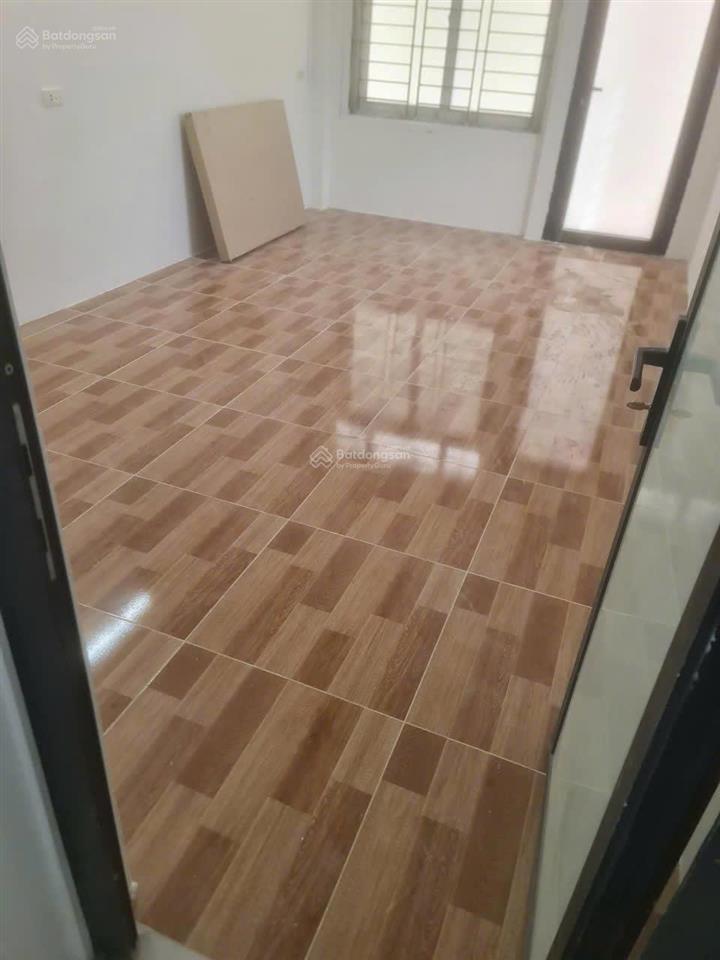 Chính chủ cho thuê nhà nguyên căn 5 tầng 3 phòng ngủ, 3 wc riêng giá 9 triệu/tháng