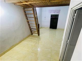 Phòng trọ giá hạt dẻ chỉ 800k/tháng