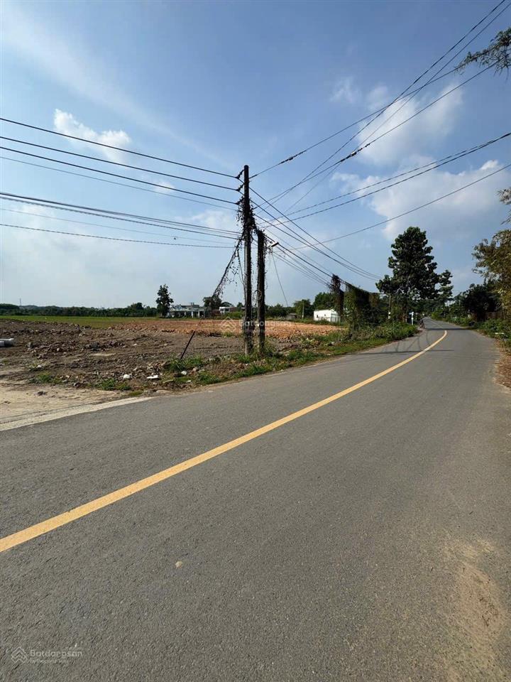 Đất nền giá tốt 1 xẹt đường hương lộ 15 mở rộng đầu tư lâu dài