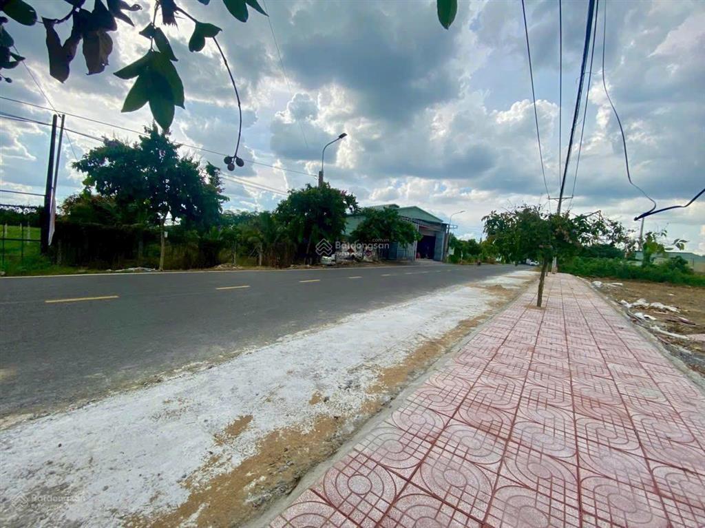 Đất đầu tư mặt tiền ngay mặt tiền hương lộ 7 (179,8m2) sở hữu ngay!