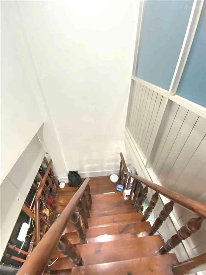 Bán nhà phạm hữu lầu quận 7  chỉ 2,9 tỷ, dt 42m2  sát chung cư era town