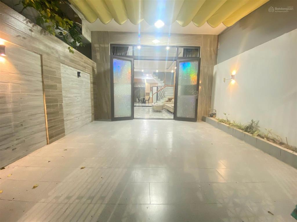 Sụp hầm! hạ chào 500tr  nhà 3 tầng mới kiên cố  đường phùng chí kiên, liên chiểu  giá chỉ 7t15