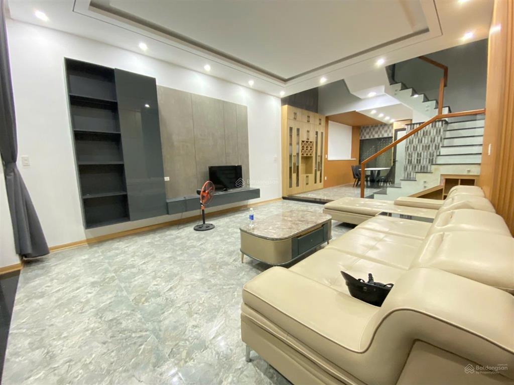 Sụp hầm! hạ chào 500tr  nhà 3 tầng mới kiên cố  đường phùng chí kiên, liên chiểu  giá chỉ 7t15