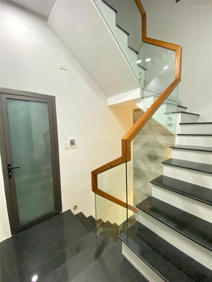 Sụp hầm! hạ chào 500tr  nhà 3 tầng mới kiên cố  đường phùng chí kiên, liên chiểu  giá chỉ 7t15