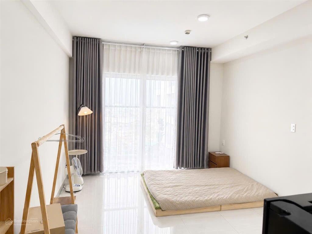 Cho thuê studio 4,2 triệu ngay vincom dĩ an, new lavida