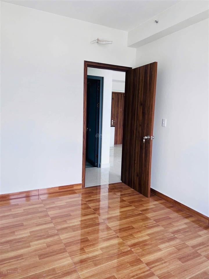Cho thuê 2pn 5 triệu/tháng ngay vincom dĩ an, new lavida