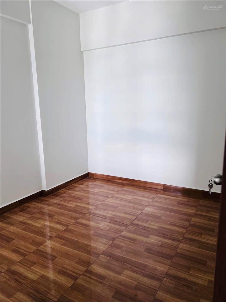 Cho thuê 2pn 5 triệu/tháng ngay vincom dĩ an, new lavida