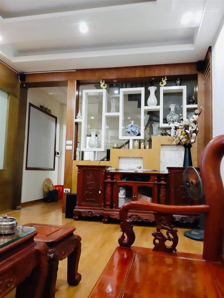 Bán nhà phố văn cao, chủ tặng lại nội thất gỗ tiền tỷ đẳng cấp nhà đẹp, ngõ nông thông thoáng
