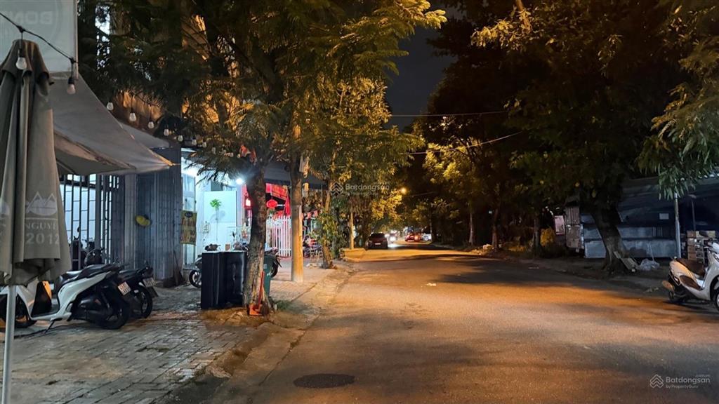 Siêu diện tích gần 400m² khu vực phù hợp làm văn phòng đặt trụ sở
