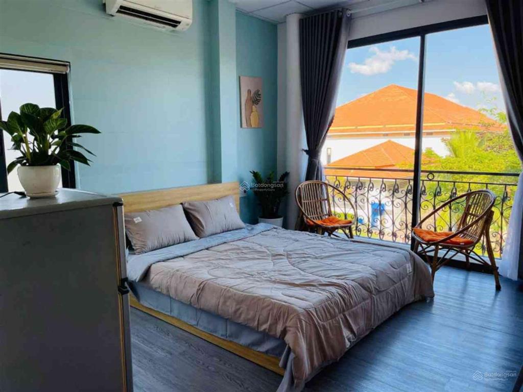 Siêu phẩm mặt tiền võ nguyên giáp  2 mặt thoáng, view furama resort  cách biển mỹ khê chỉ 100m