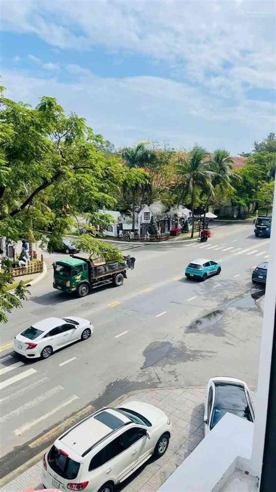 Siêu phẩm mặt tiền võ nguyên giáp  2 mặt thoáng, view furama resort  cách biển mỹ khê chỉ 100m