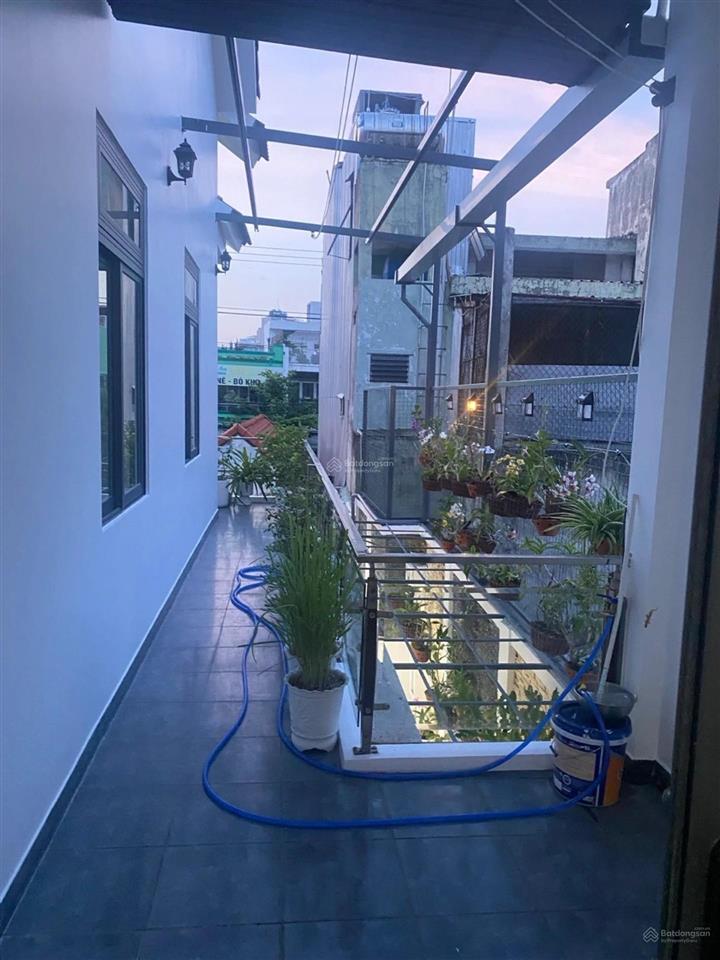 Trục đường kinh doanh tại đà nẵng  có 1 siêu mặt tiền 8.1m cần sang tên