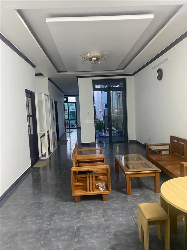 Trục đường kinh doanh tại đà nẵng  có 1 siêu mặt tiền 8.1m cần sang tên