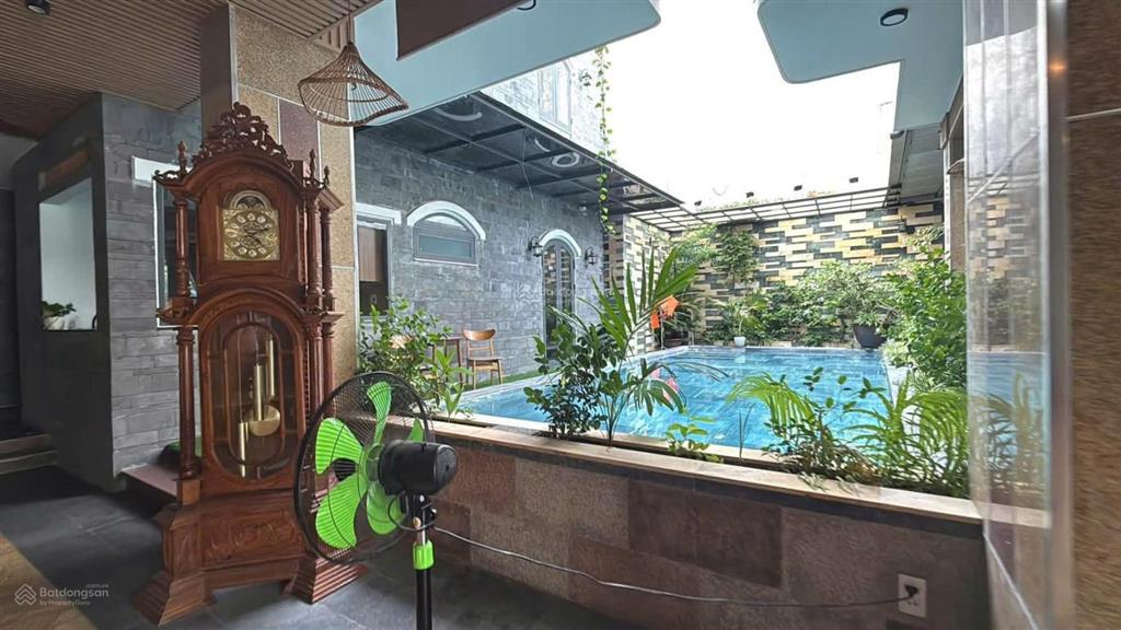 Biệt thự mặt tiền đầy đủ công năng mức giá phải chăng