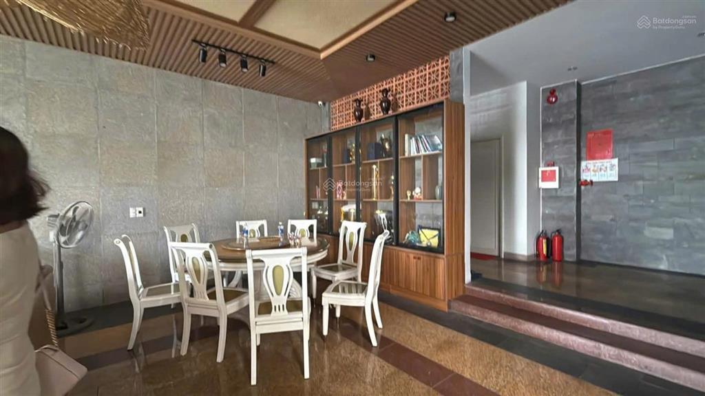 Biệt thự mặt tiền đầy đủ công năng mức giá phải chăng