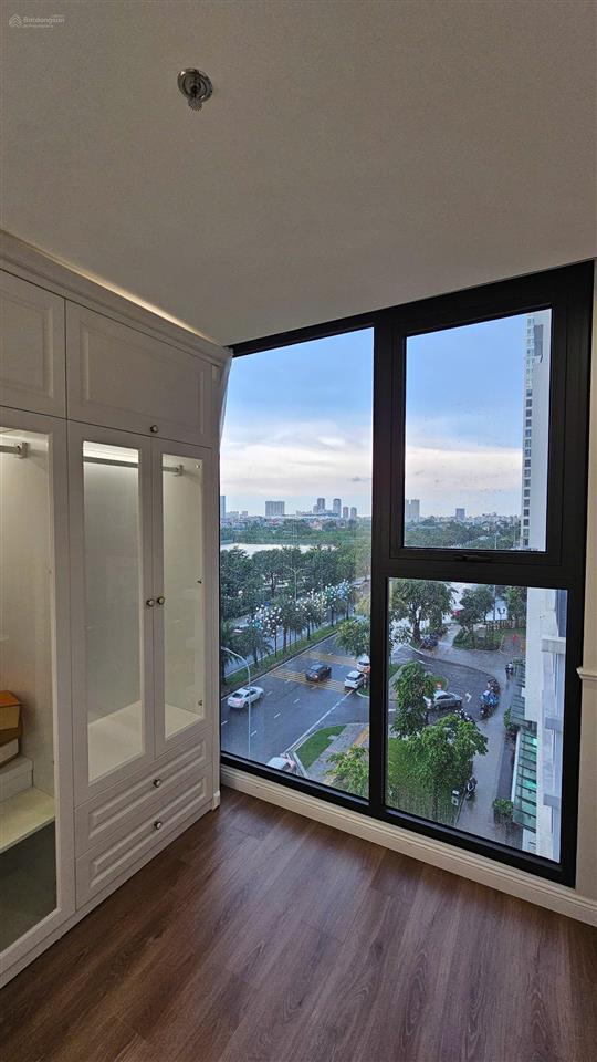 Tôi bán căn góc 2pn+ view hồ 64m2 4,7 tỷ (giá chuẩn) tòa cao cấp i1 imperia vhsmc
