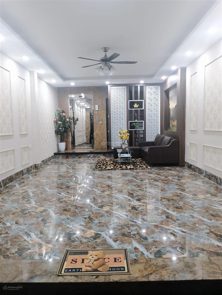 Bán nhà phố lạc trung 38m2 5 tầng thang máy gần phố chỉ 9.8 tỷ